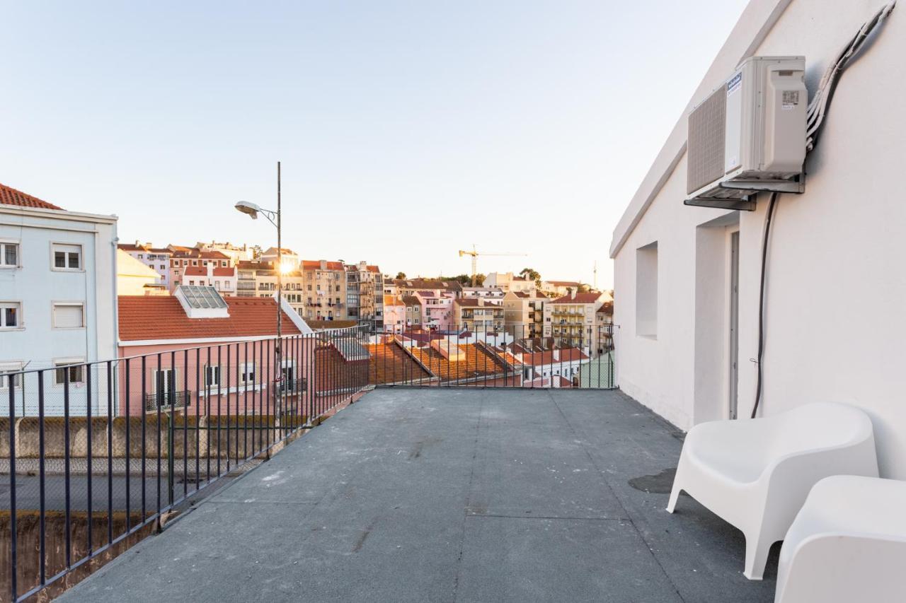 Altido Modern 2-Level Flats Near Ajuda Palace Lisbon Exterior photo